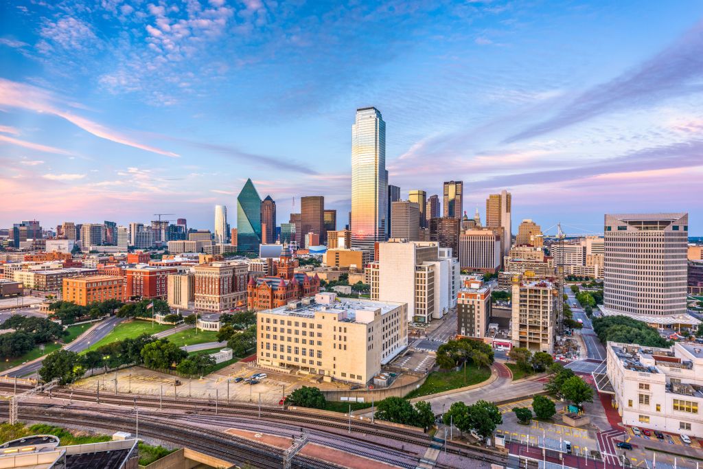 How to Sell a Company in the Dallas-Fort Worth Area